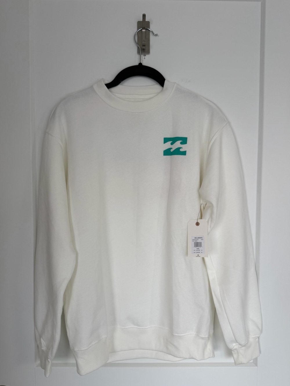 NWT Billabong All I Need Women’s Crewneck Sweatshirt | XS
